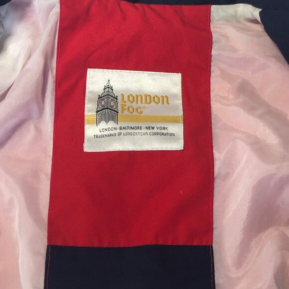 London Fog Jacket Red/White/Blue Women’s Size Med Full Zip W ClaspMetal Closures - Picture 3 of 10